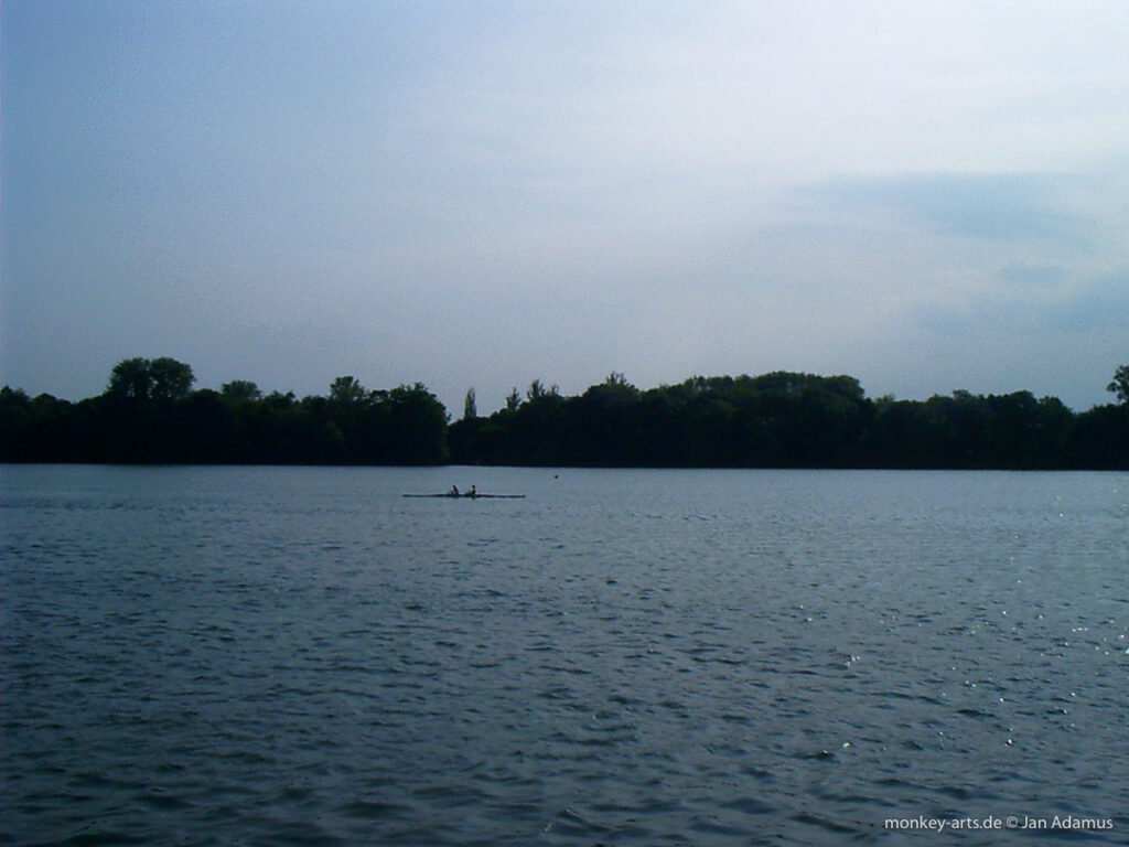 Foto von einem Ruderboot auf dem Maschsee